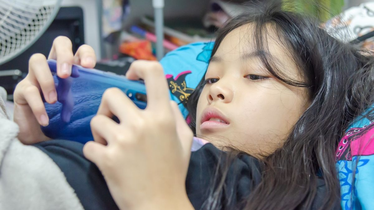 Třináctiletá Číňanka utratila rodinné úspory za mobilní hry, celkem 1,4 milionu